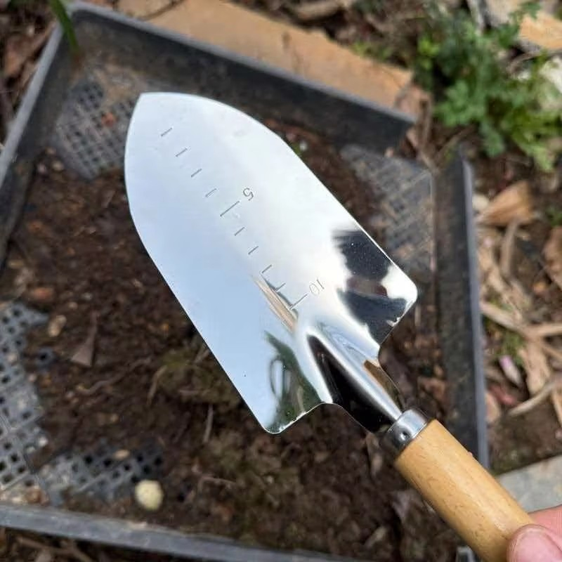 Garden Tool Set with Ergonomic Digging Shovel for Outdoor Planting and Weeding