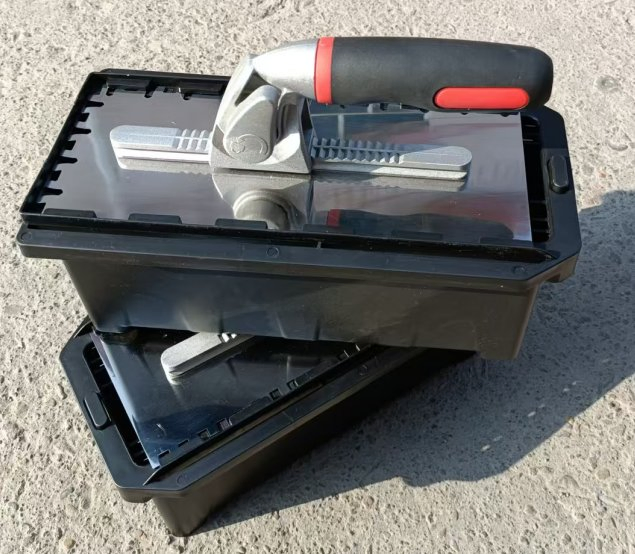 New Professional Stainless Steel Masonry Tool Notched Tiling Tile Construction Hand Tools Flat Square-Notched Plastering Trowel Kit with Replaceable Blade