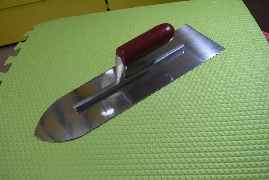 Plastering Trowel 2