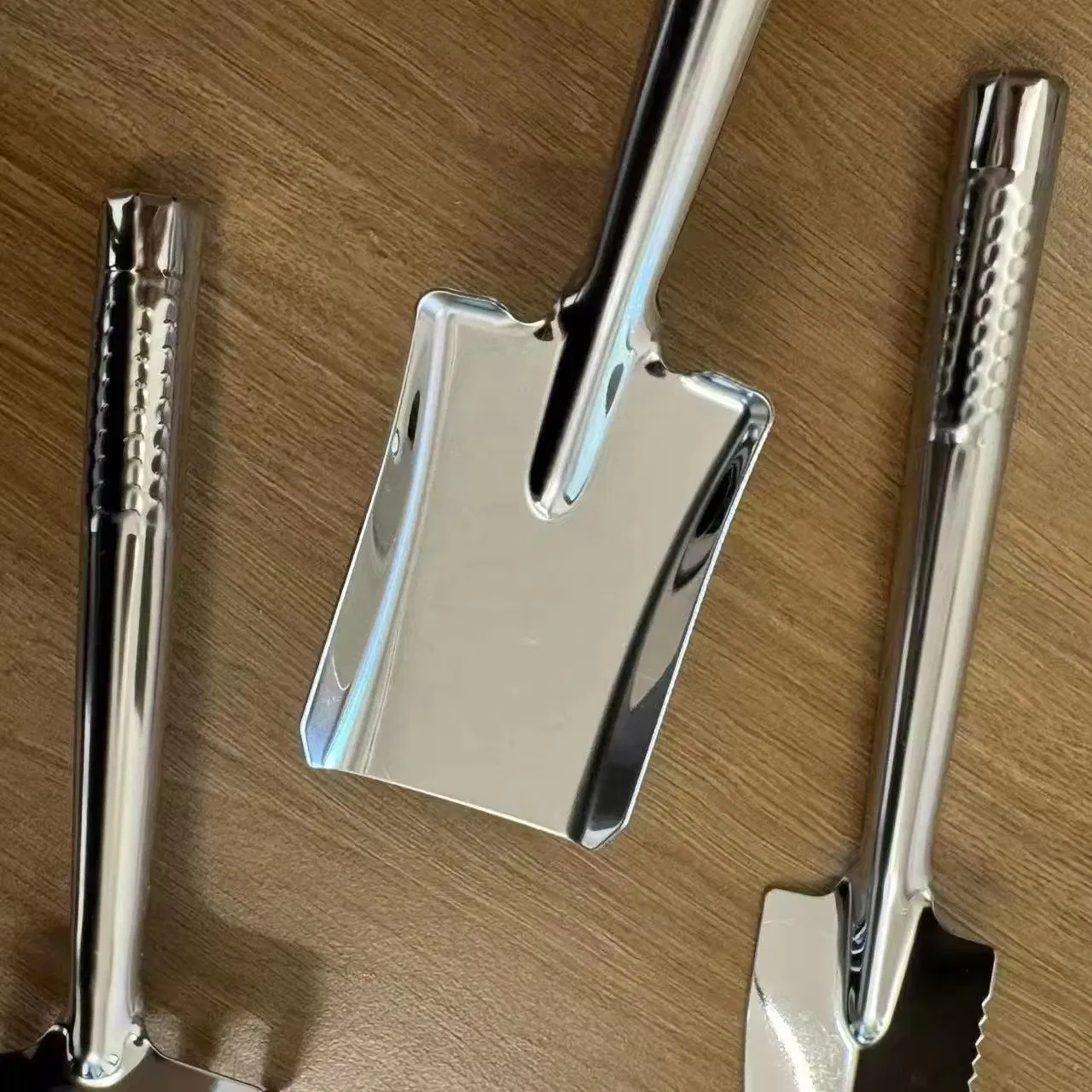 Durable Ergonomic Garden Tool Set Stainless Steel Bladesfor Planting Weeding Digging