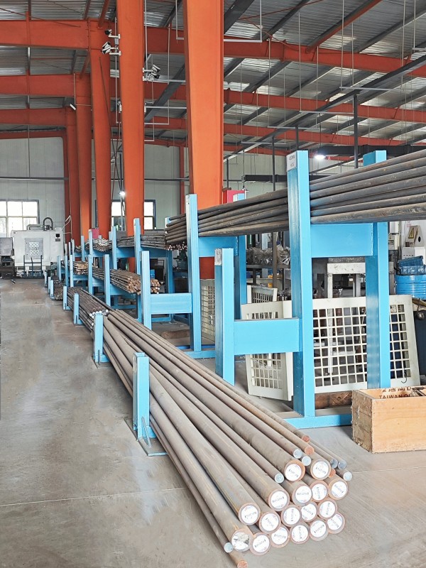 Hydraulic cylinder production and assembly