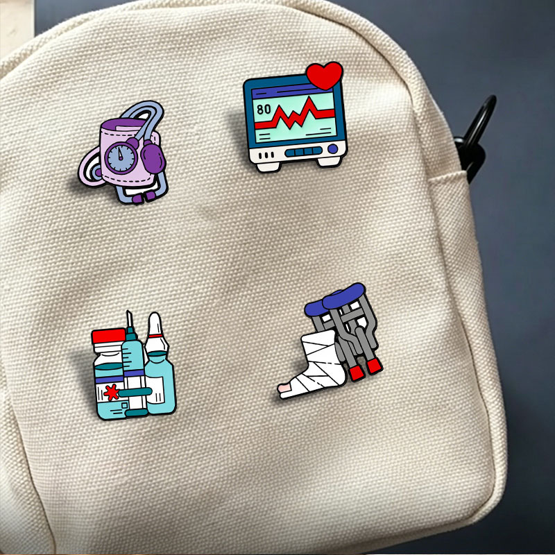 Wholesale Cute Medical Enamel Pin Stethoscope Metal Badge Custom Nursing Lapel Pin for Backpacks Fashion Jewelry
