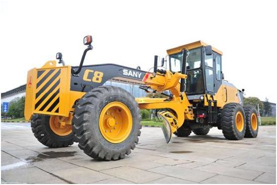 Road Construction 132.5kw 750nm Motor Grader Stg170c for Drainage Ditches