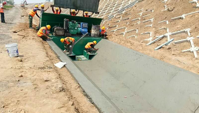 Canal Forming Machine