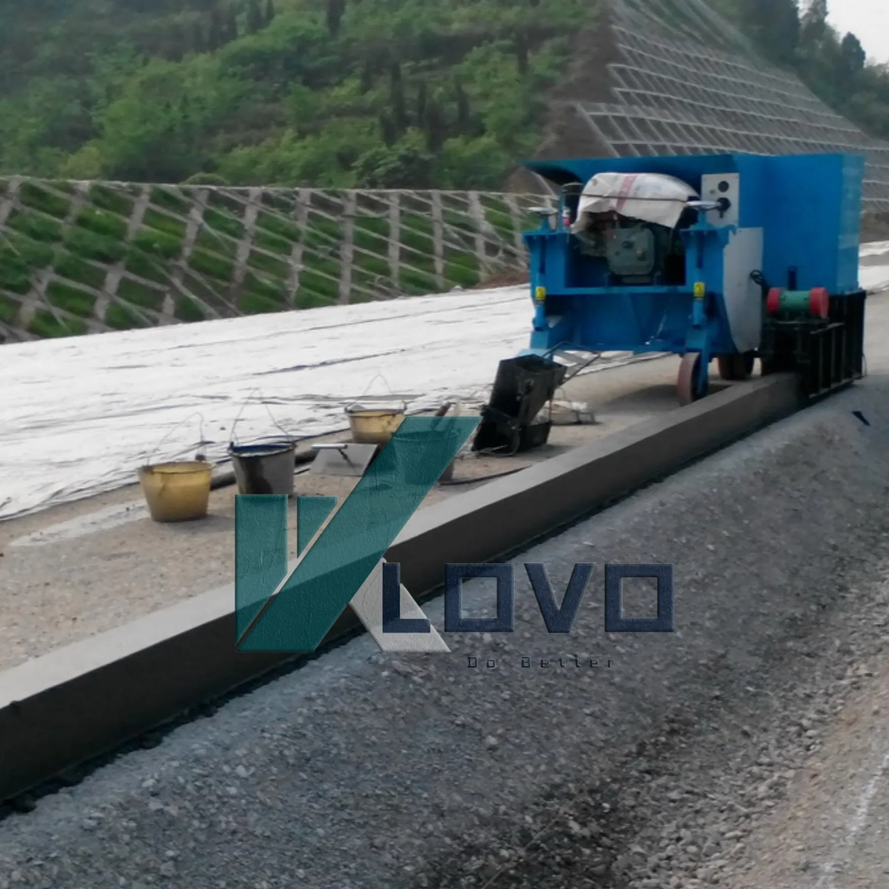 Economical Ditch Lining Machine Concrete Road Curb and Gutter Machine Highway Slipform Curb Machine with Engine