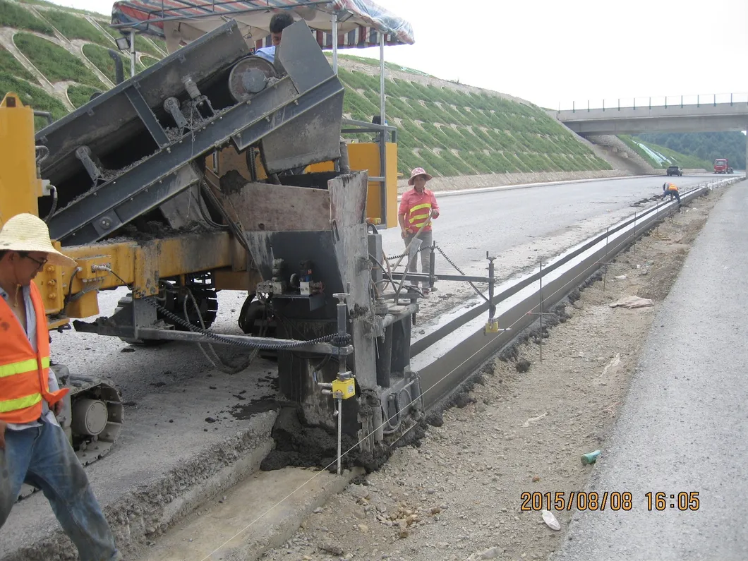 Curb Slipform Paver Detail