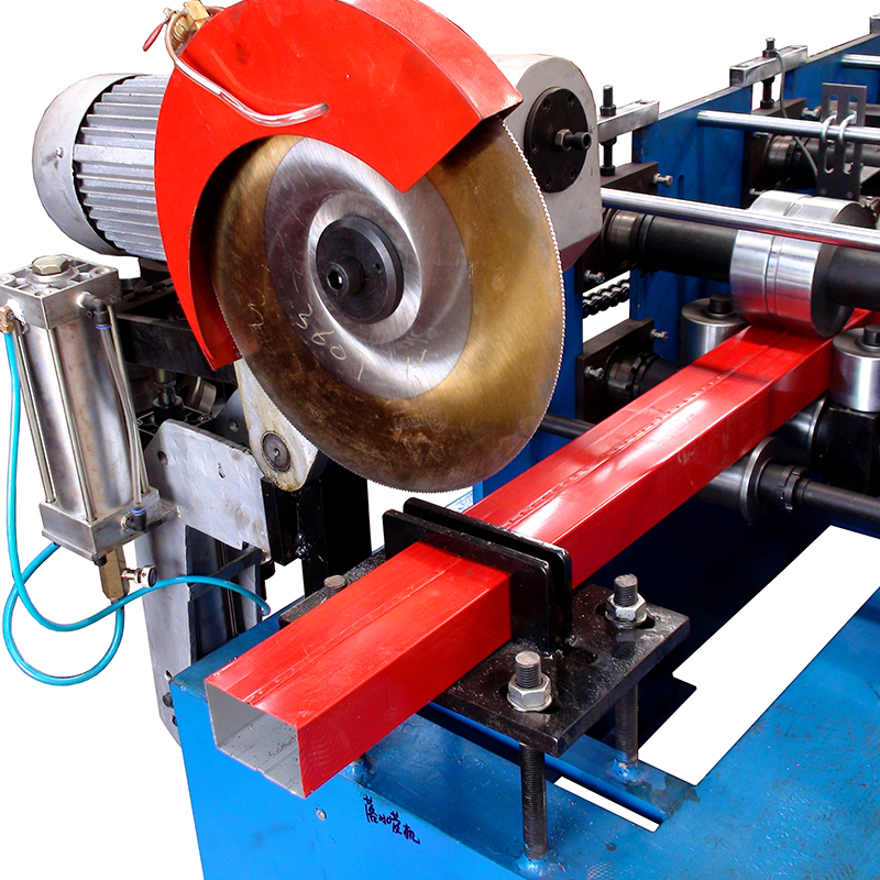 Hot Sale Rain Downpipe Downspout Roll Forming Machine Seamless Gutter Machine for a System of Pipes Used to Organize Drainage