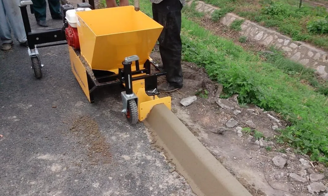 Curb Formation Detail