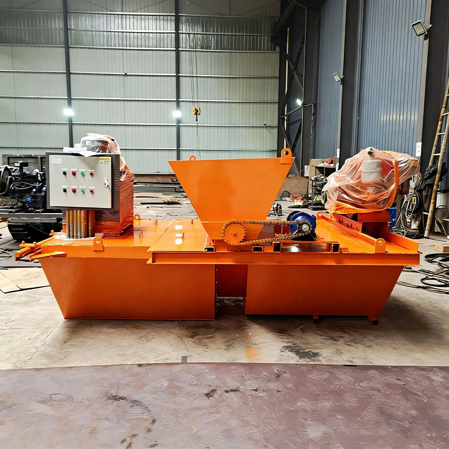 Canal Slipform Equipment Farmland Irrigation Canal Slipform Machine Trapezoidal Canal Forming Machine