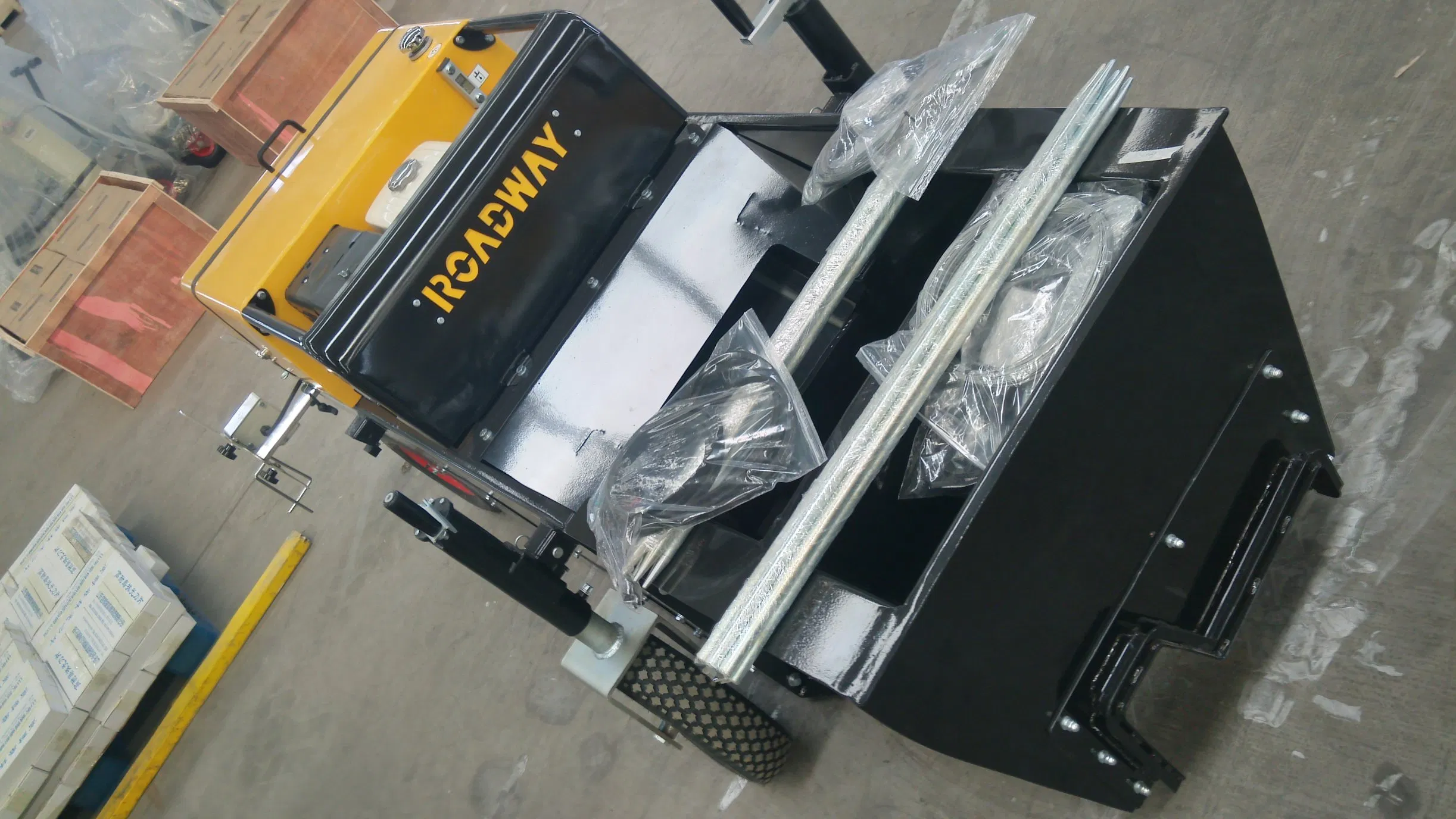 Self-Propelled High-Precision Hydraulic Automatic Curb Paver