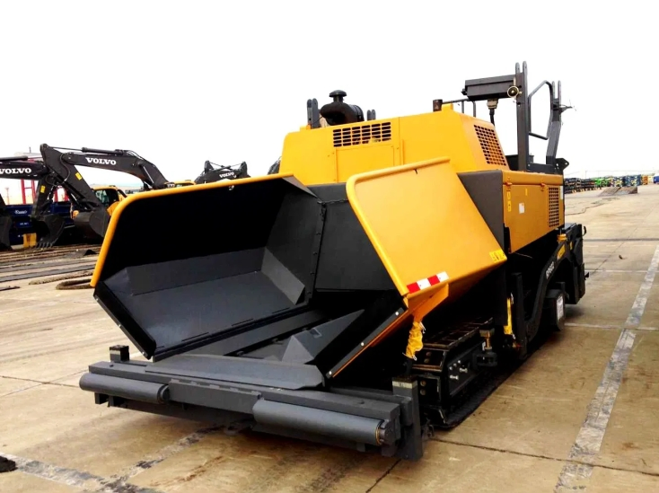 Small Asphalt Paver RP355 3.5m 4m Paving Width Mini Asphalt Concrete Paver