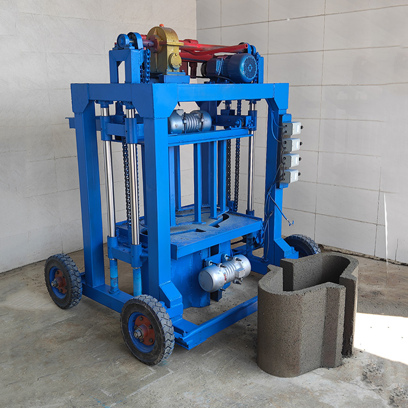 Popular in Southeast Asia Cement Drainage Ditch Brick Making Machine Stable Operation U-shaped canal Forming Machine