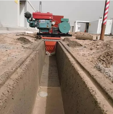 High Quality Cast-in-Place Water Channel Machine Hydraulic Engineering Equipment