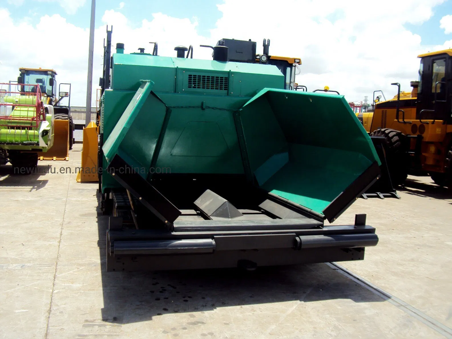 3.5m Small Asphalt Concrete Paver Machine RP355