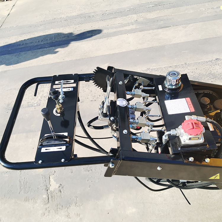 High Performance CE Approved Mini Small Pitch Wheel Road Construction Machinery Asphalt Concrete Paver