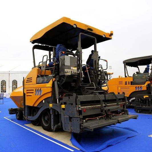 Chinese Brand 6m Asphalt RP603L Full Hydraulic Road Paver Small Paver Machine with Spare Parts
