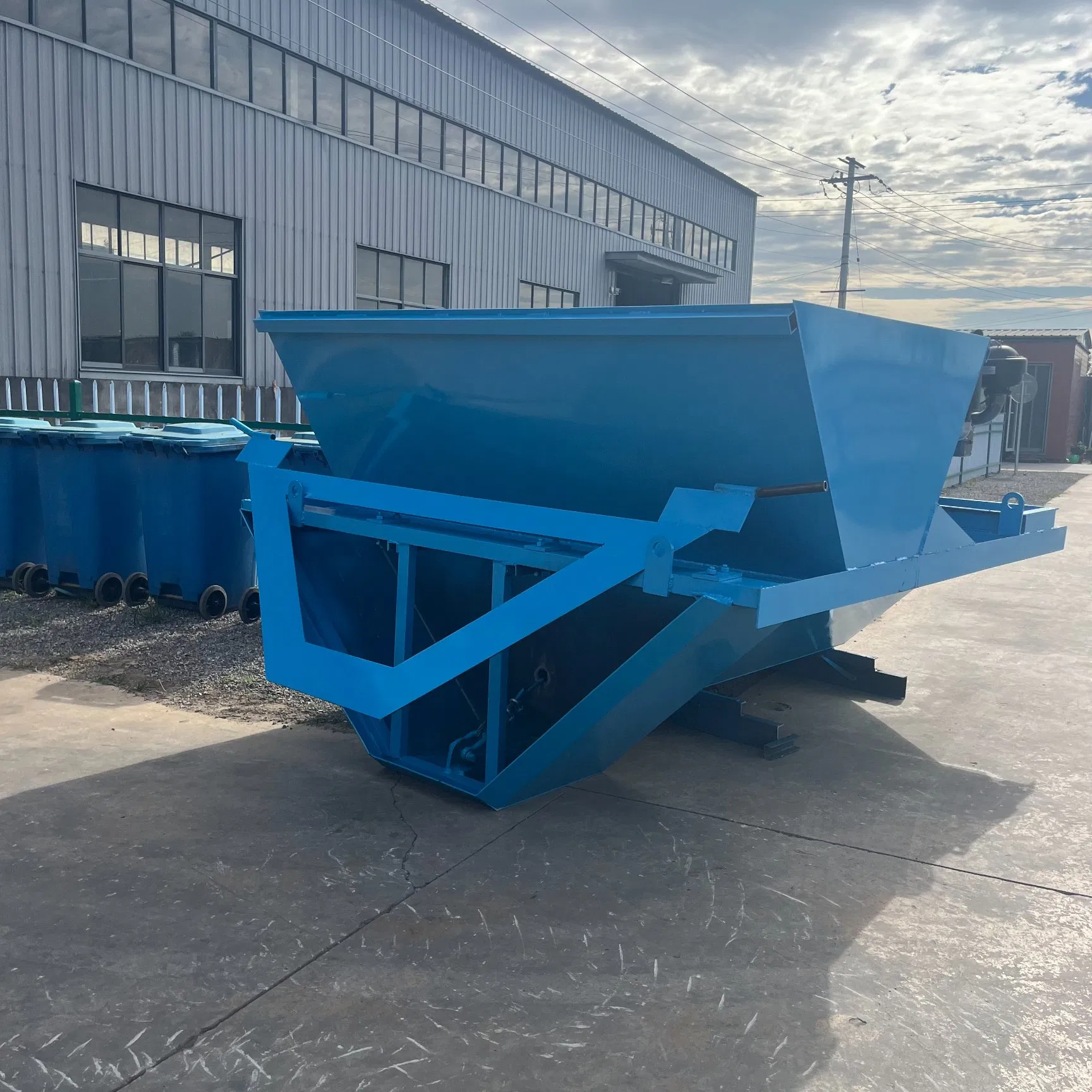 Integrated Cast-in-Place Trapezoidal Canal Lining Machine