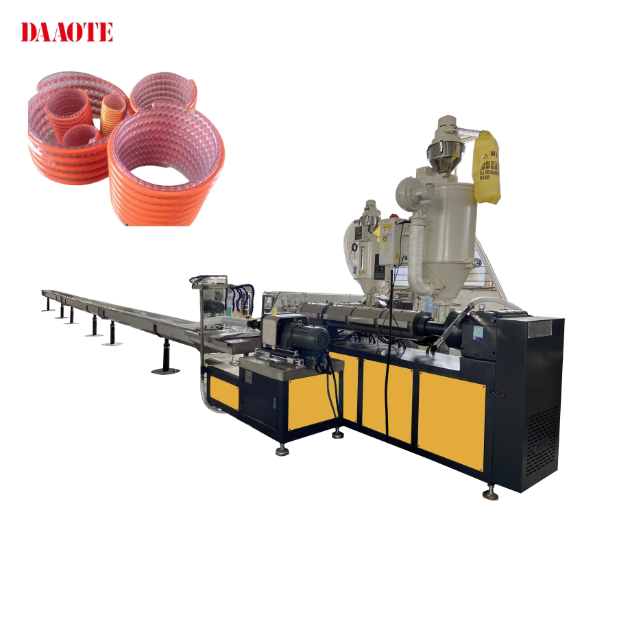 Polyester Yarn and PVC Reinforcement Suction Three Layers Pipe/Hose Produce Machine