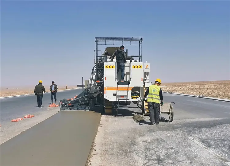 XGNC1300 Paver Side View