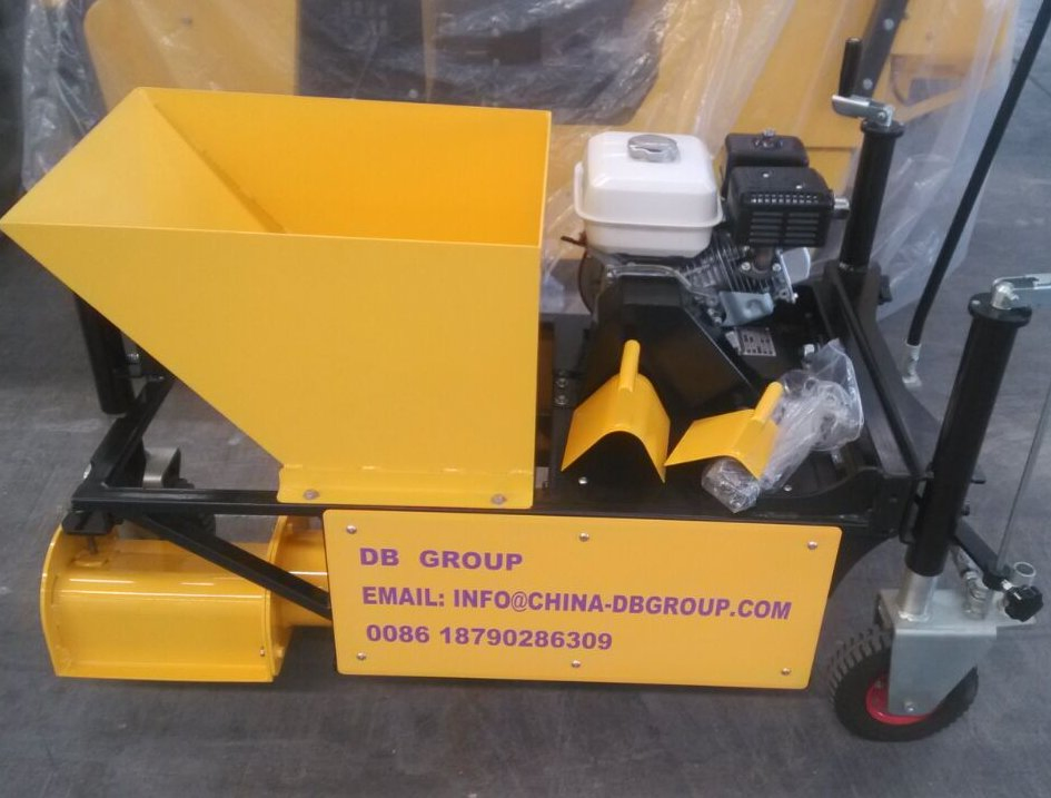 Ditch Lining Machine Concrete Road Curb and Gutter Machine Highway Slipform Curb Machine with Engine
