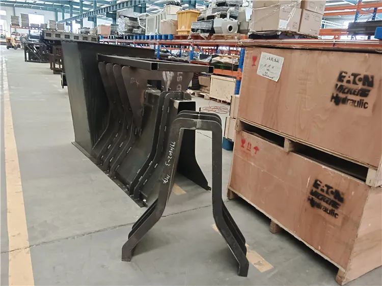 ditches paver 9M New Asphalt Paver Concrete Paving Machine Paver Making Machines