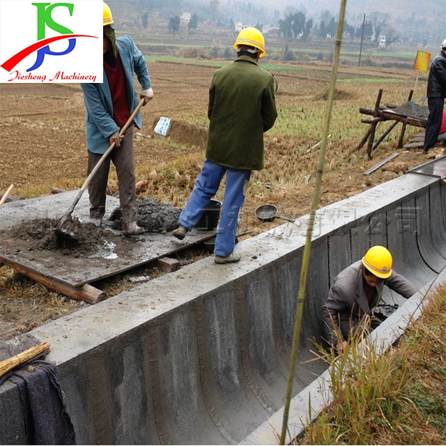 Canal Concrete Lining Machine Fully Automatic U-Shaped Ditch Forming Machine Agricultural Drainage Machine