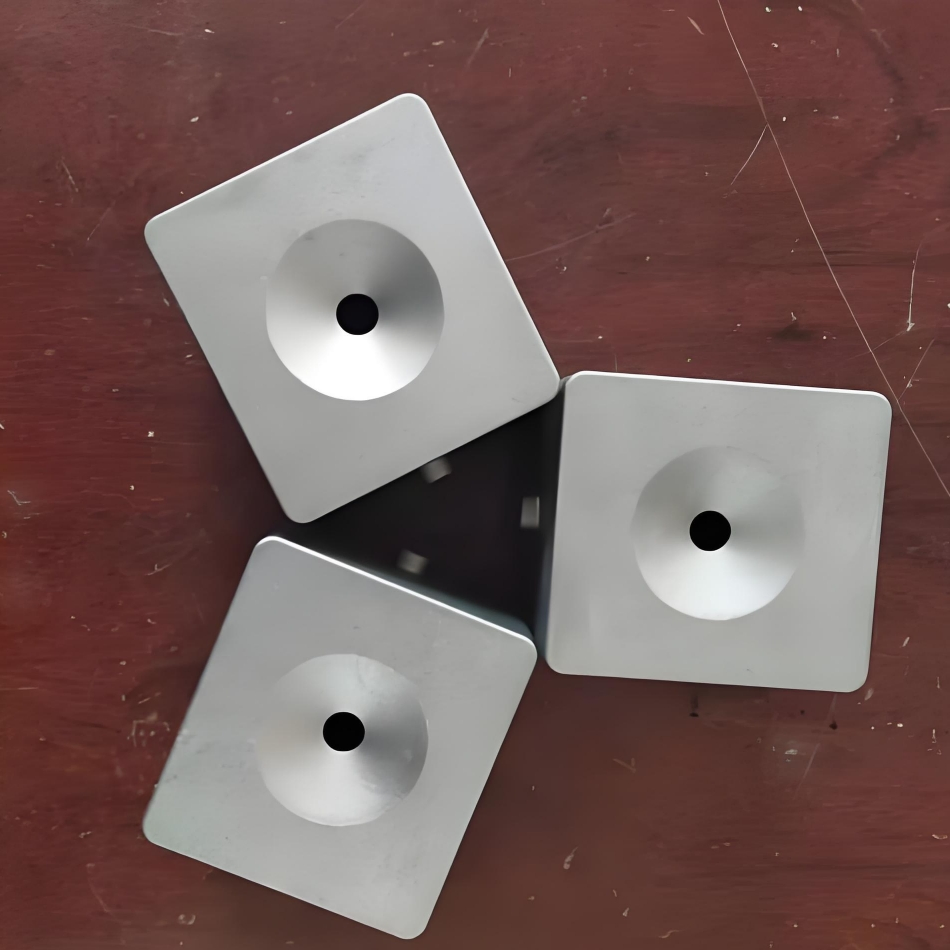 Smooth Surface, High Strength—Aluminum Die-Casting Delivers.