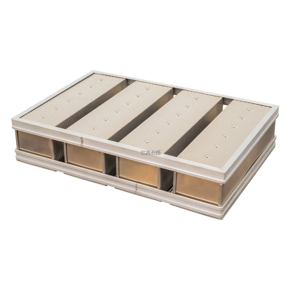 Not Easily Rusted 4 Compartment Versatile Toast Box Bread Baking Trays for Bakery Use
