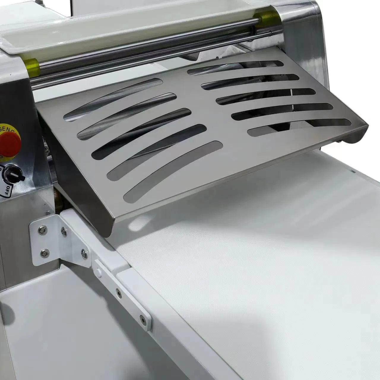 Versatile Countertop Dough Sheeter for Bakeries