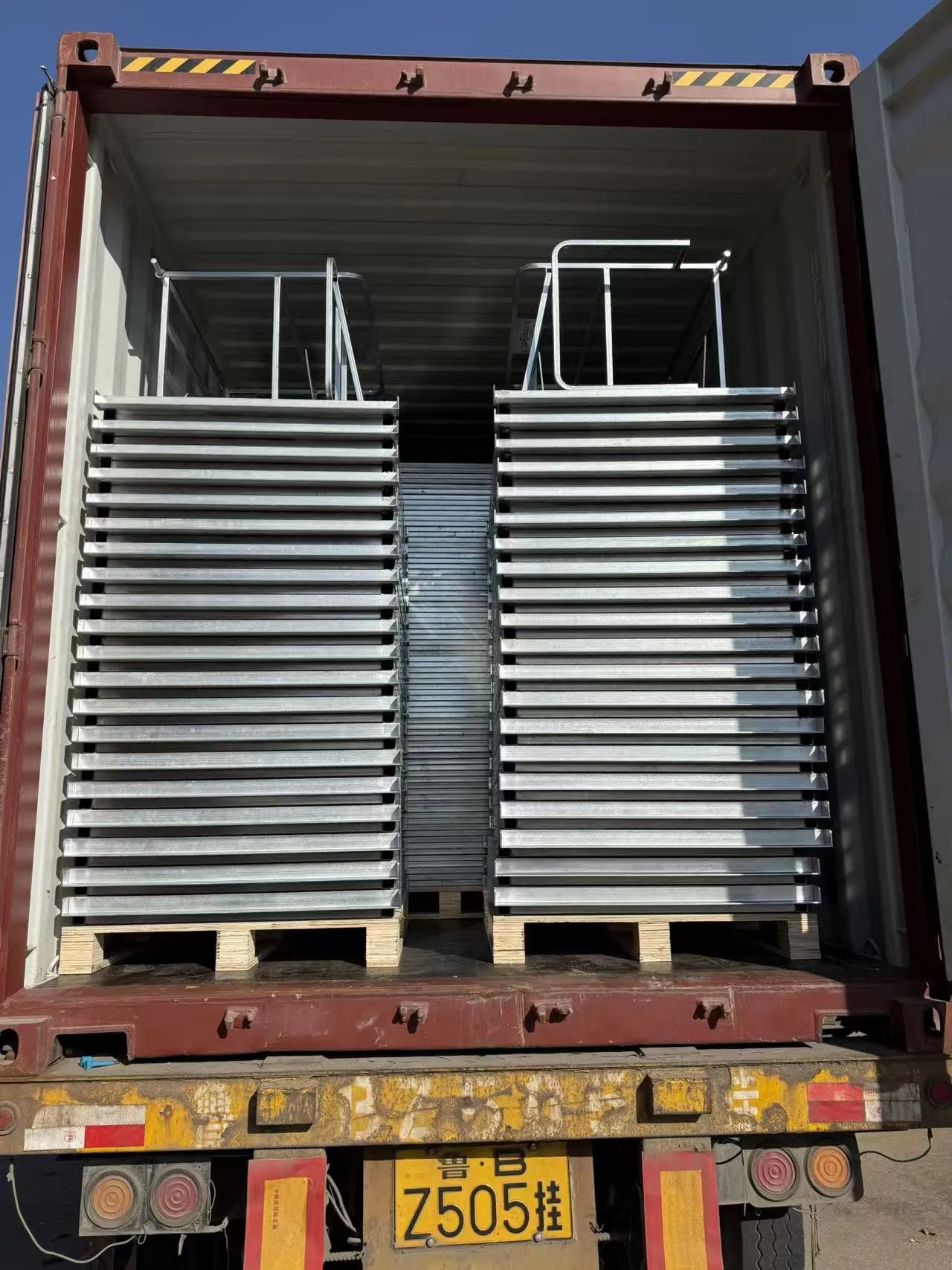 Premium Grapeculture Cooling Rack for Grape Harvesting and Transport Needs