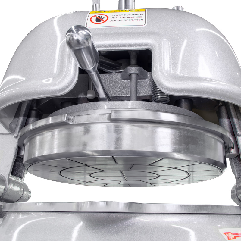 Commercial 20-200g Semi-Automatic Dough Divider Rounder Machine for Bakery