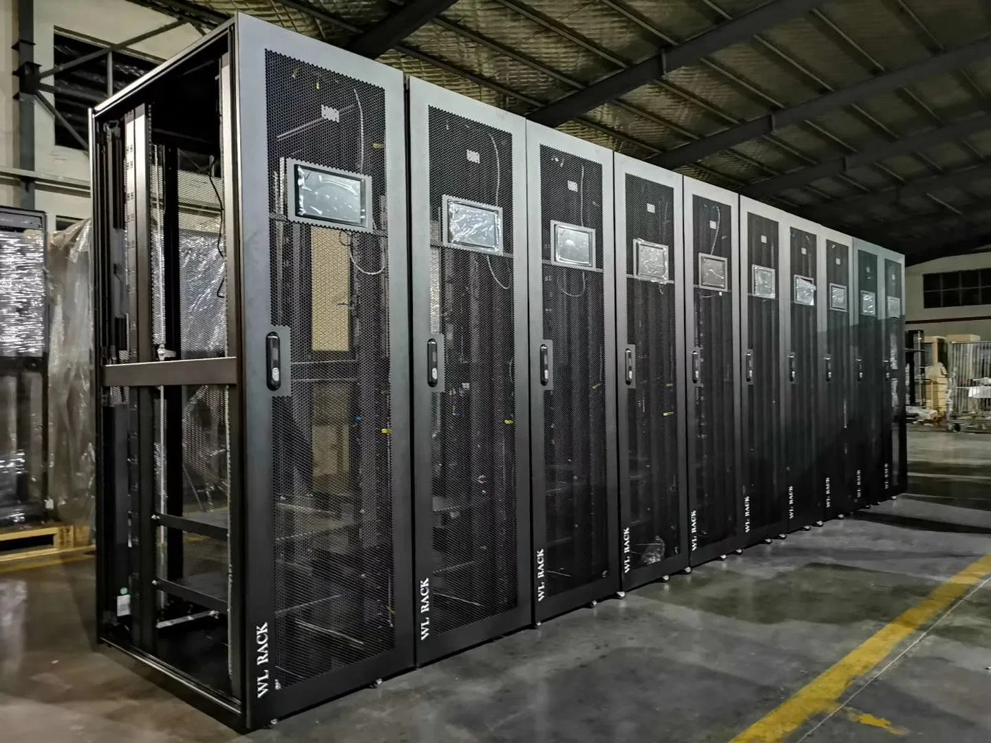 Best Price Data Center 42u 45u 48u Silent Cooling Server Rack