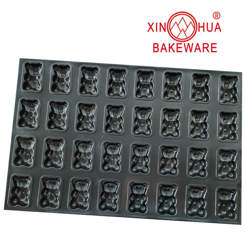 Custom ODM&OEM Bear Paw Shape Industry Cup Tray Non Stick Mini Muffin Cupcake Baking Oven Tray