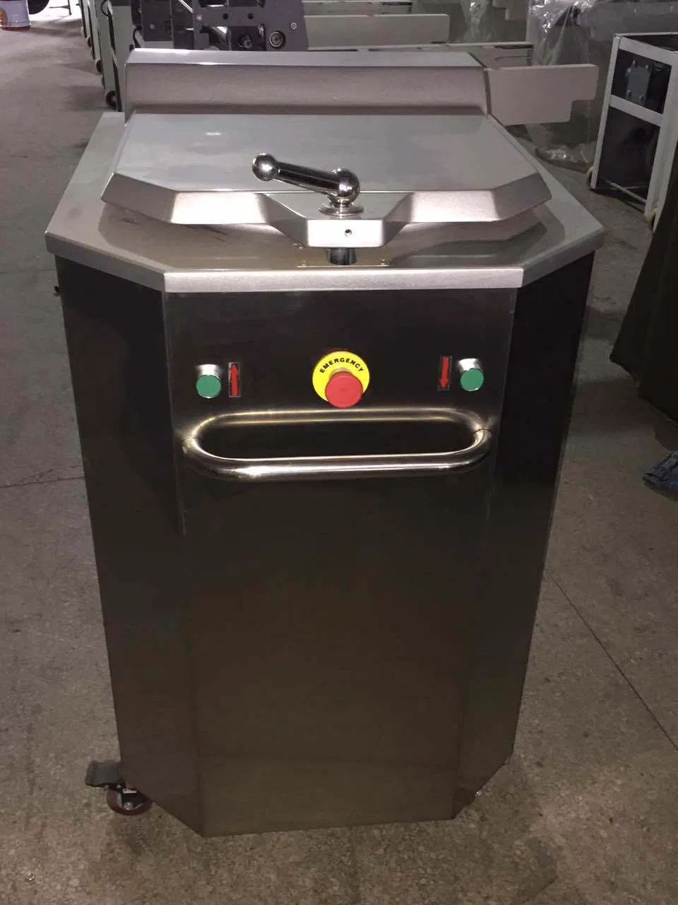 2019 Nicko Industrial Automatic Hydraulic Dough Divider for Bread Maker Machine