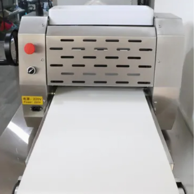 Commercial Pizza Dough Sheeter Machine Custom Logo Color 585mm Dough Sheeter Kitchen Equipment Foldable Bakery Bread Dough Sheeter Equipment