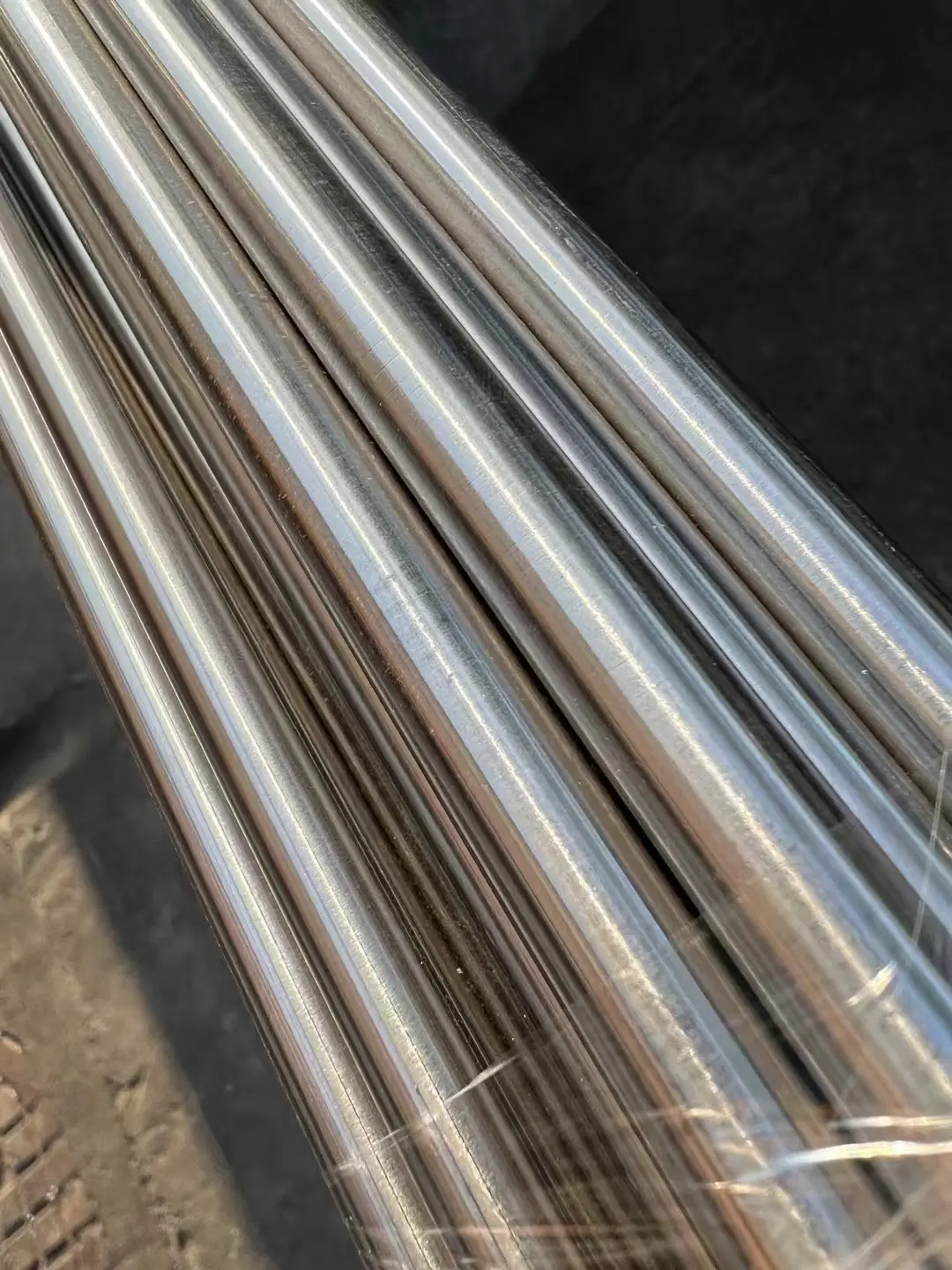 China 304 316 304L 316L Stainless Steel Round bar Factory Price Supplier, Factory