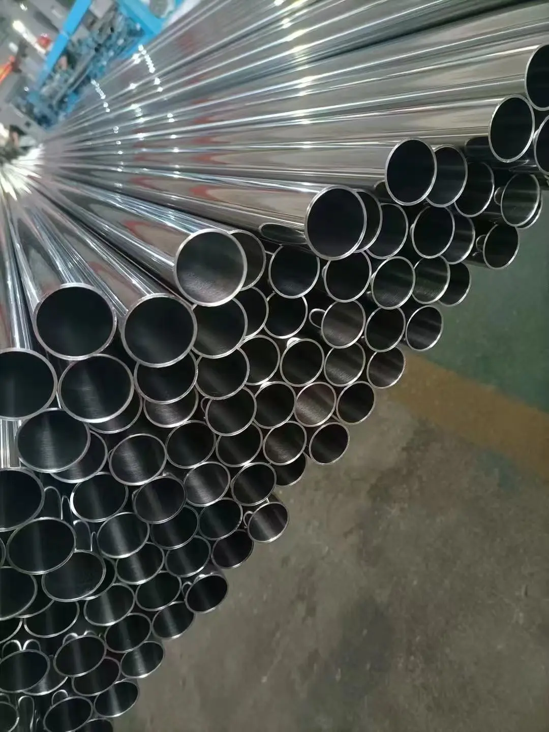China Stainless steel pipes for building structures: stable support, rust-proof and earthquake-resistant Manufacturer, Supplier