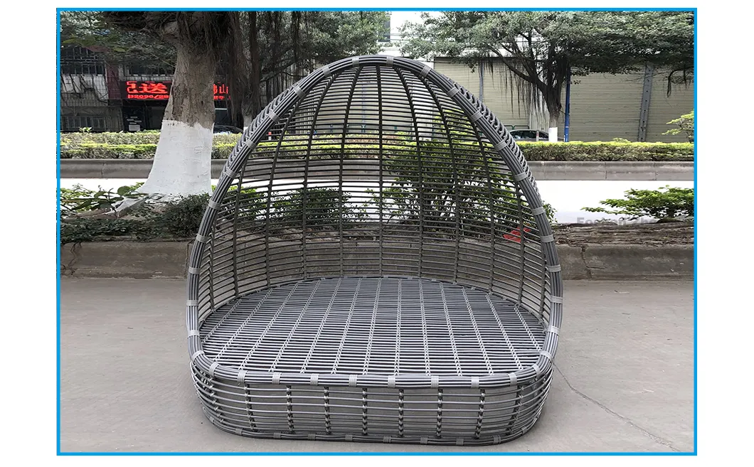 Outdoor Sofa Display