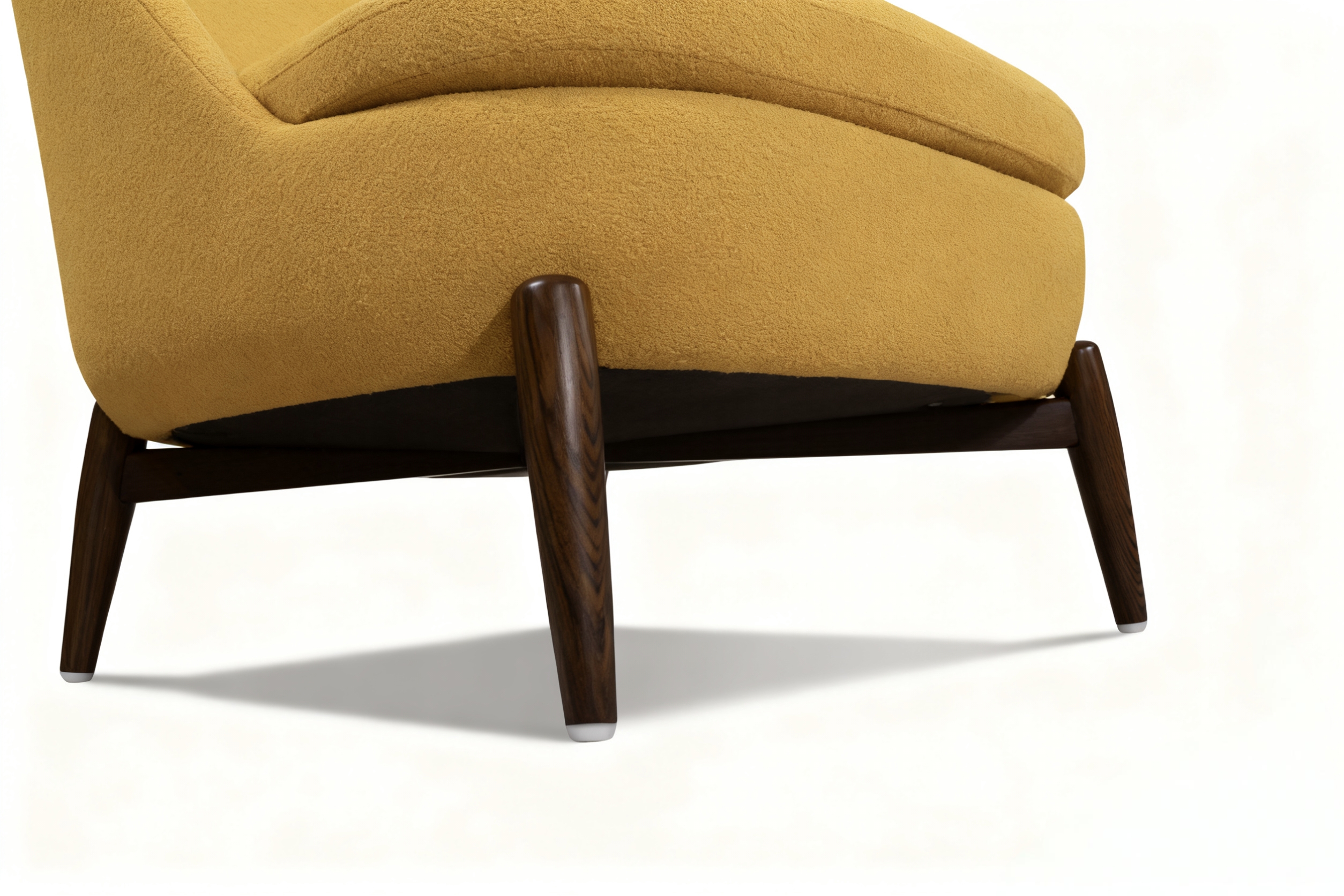 Modern Fabric Lounge Chair Wooden Frame Ergonomic Comfort Minimalist Luxury Design for Hotel Bedroom Outdoor School Park Use