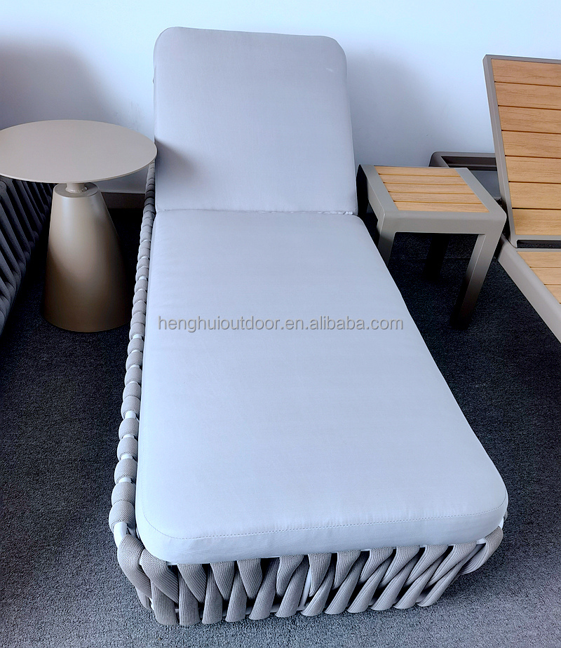 Beach Hotel Sun Deck Chair Swimming Pool Chaise Longue Outdoor Sun Loungers Laying Chair
