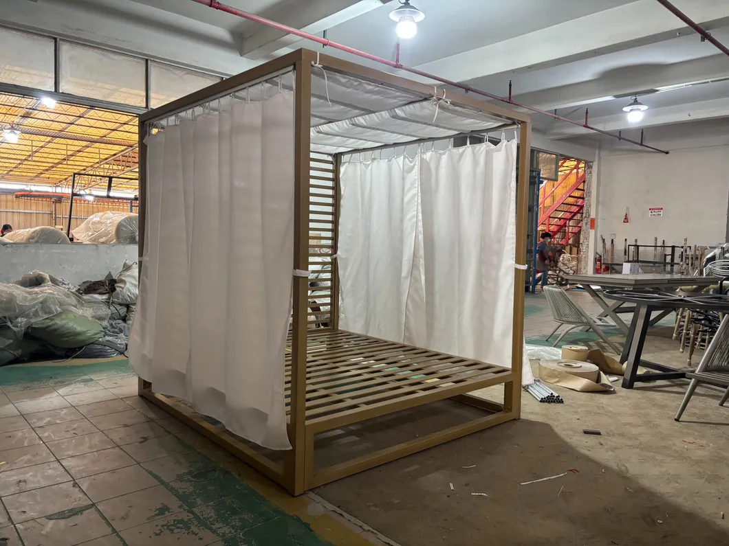 Customize Modern Aluminum Teak Wood Look Luxury Daybed Hotel Outdoor Sunbed