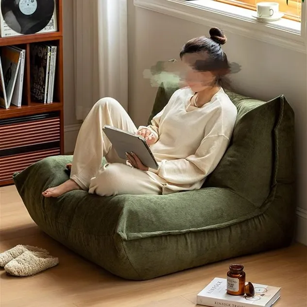 Lounge Accent Chair Variation A