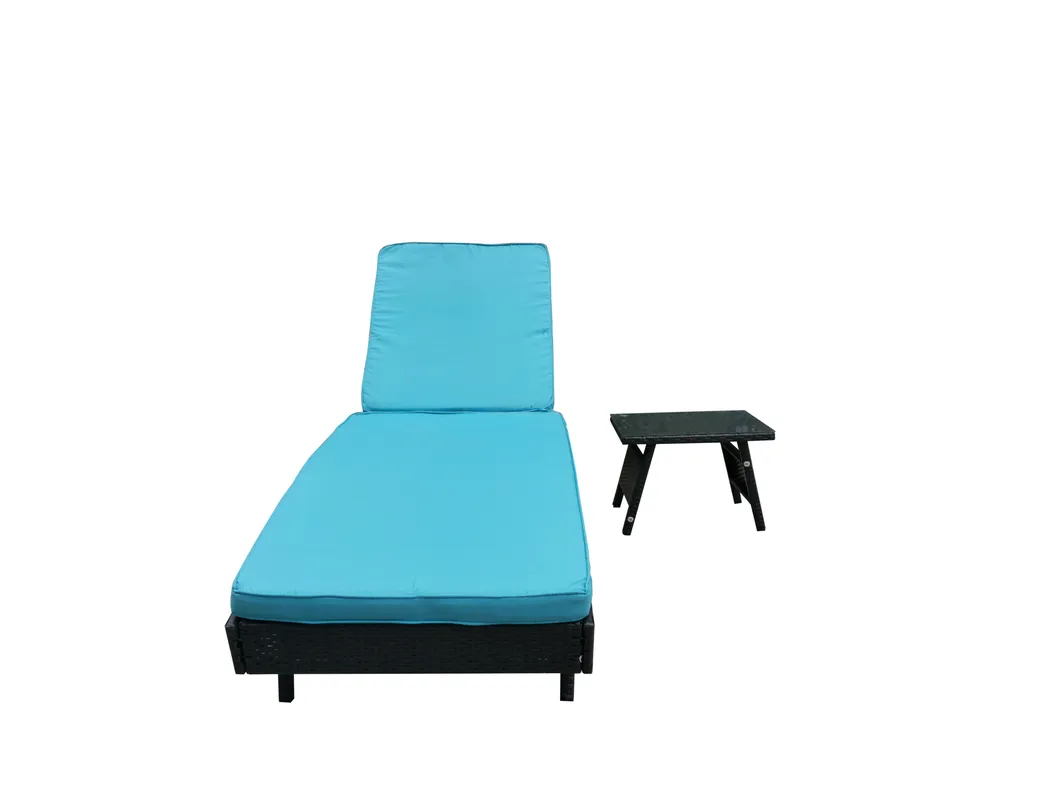 Luxurious Outdoor Rattan Wicker Daybed for Ultimate Relaxation
