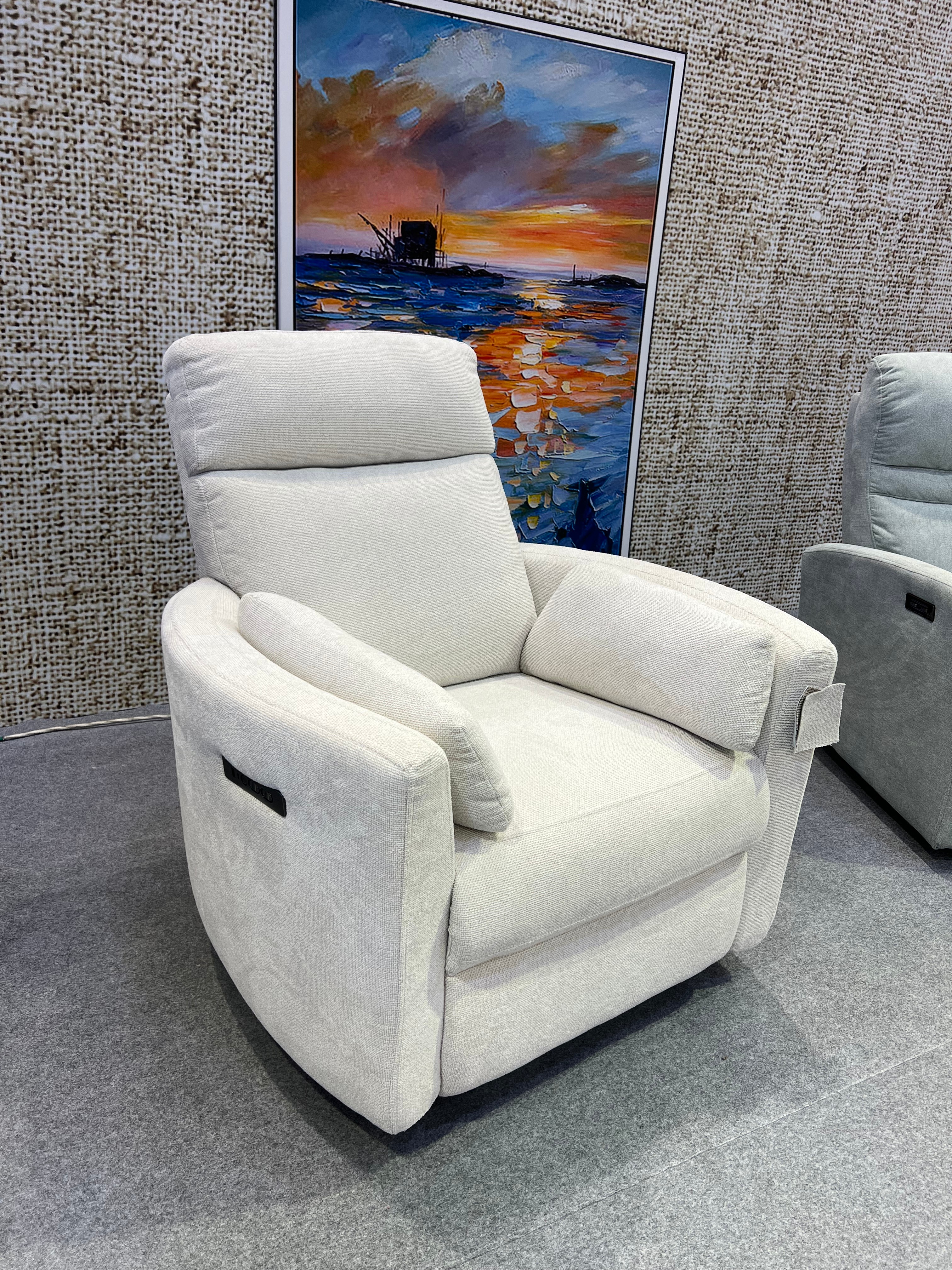 Comfortable Recliner Design