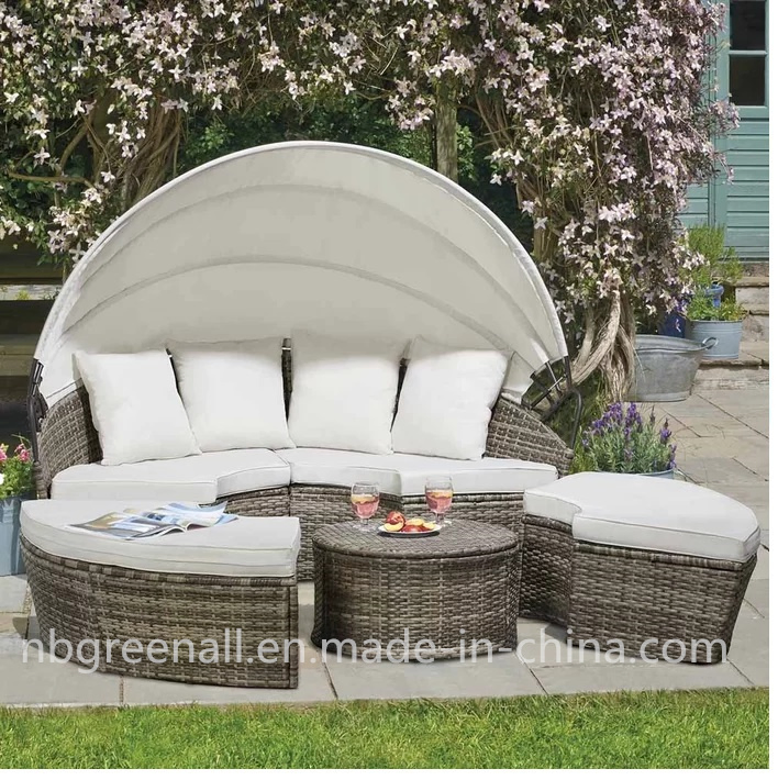 Outdoor Patio Garden Rattan Sun Lounger Day Bed with Canopy