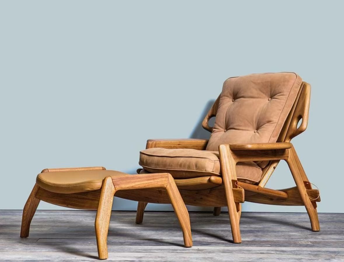 Wabi-sabi casual sofa chair view 1