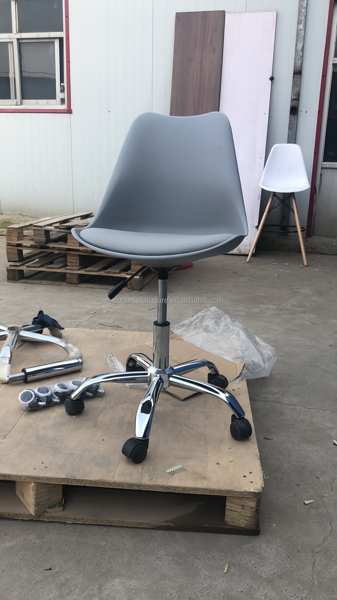 Office Chair View 5