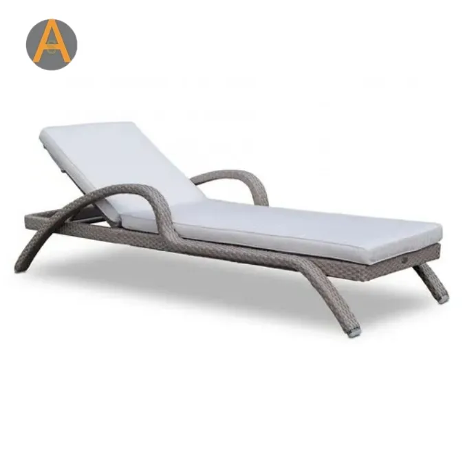 Teak Wood Durable Guaranteed Daybed Weather Resistant Double Size Outdoor Sunbed Beach & Pool Relaxation Furniture for Hotel Resort Villa