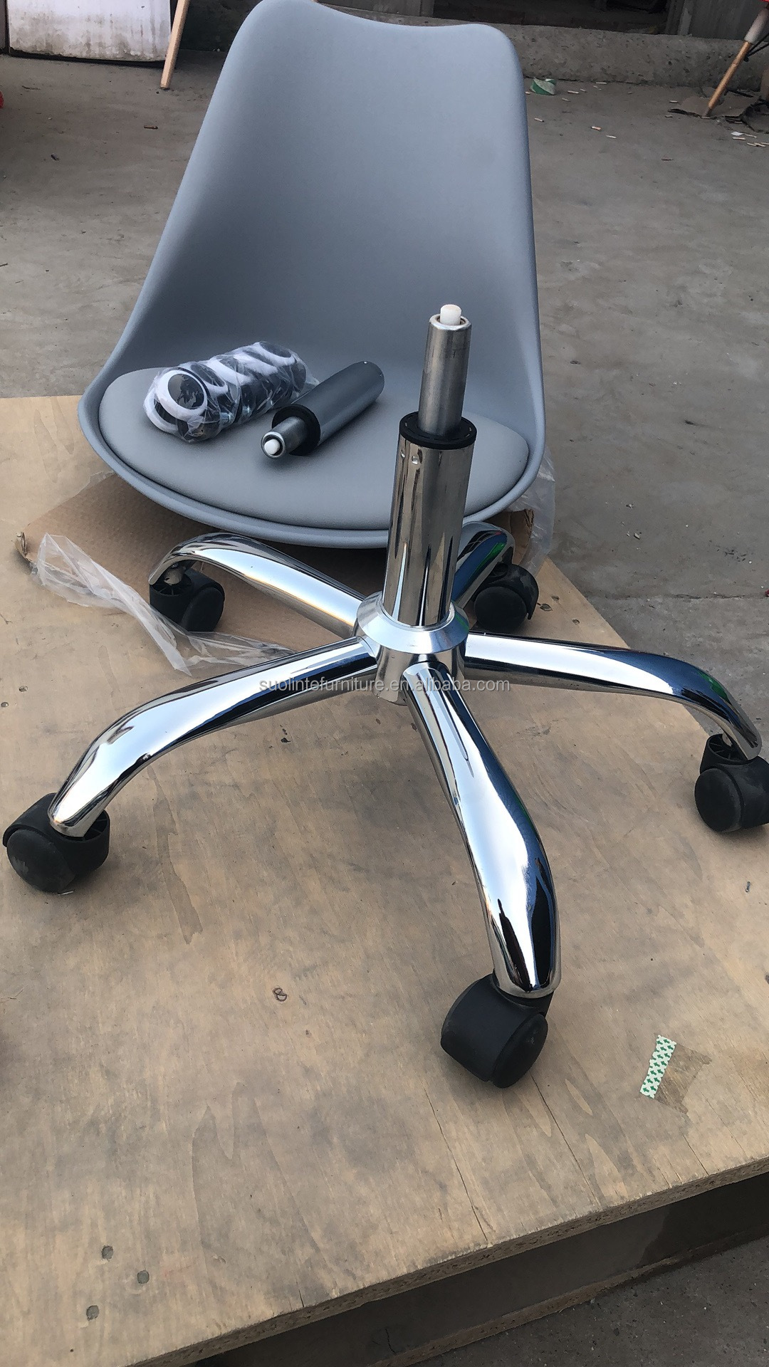 Office Chair View 3