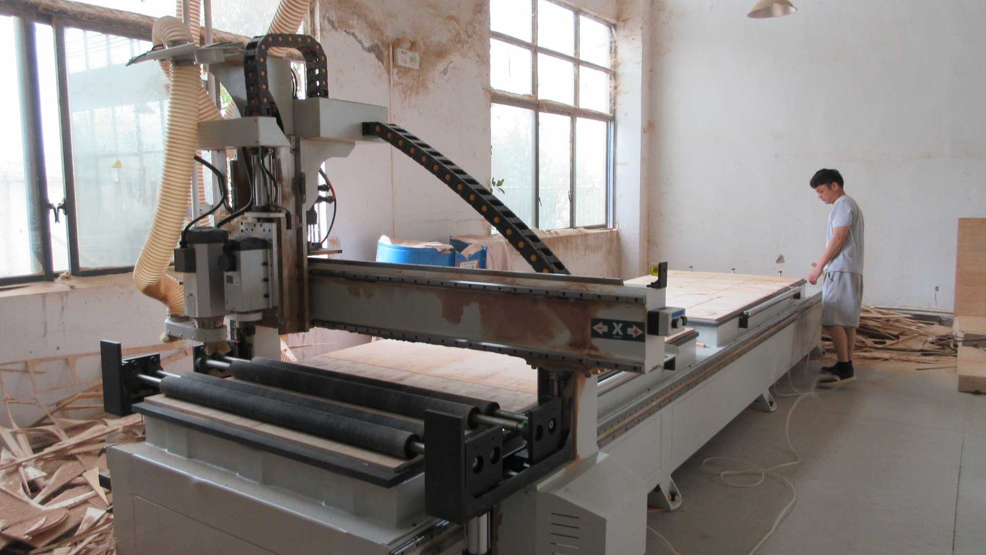 Automatic sawing